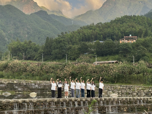 青春赋能乡土 实践点亮新篇
