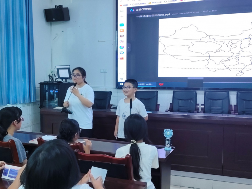 四川师范大学三下乡 | 青穗织锦实践队：用陪伴织暖时光，以热爱滋养成长