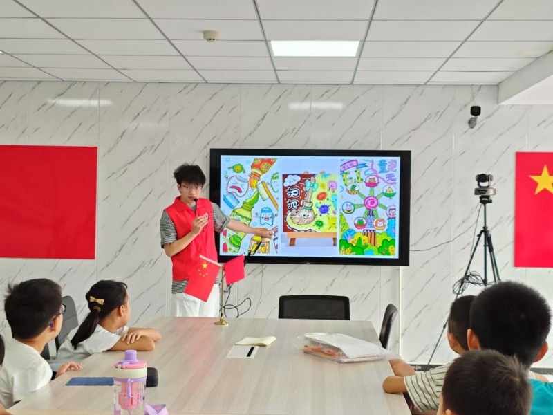 西南财经大学天府学院：在托管课堂，把知识与温暖递到孩子掌心